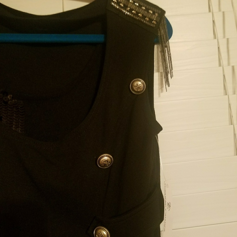 Dress - Picture 2 of 3